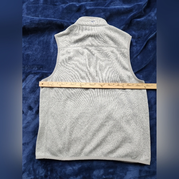 Vineyard Vines size Large gray full zip up with zip up pockets vest coat - Picture 2 of 2